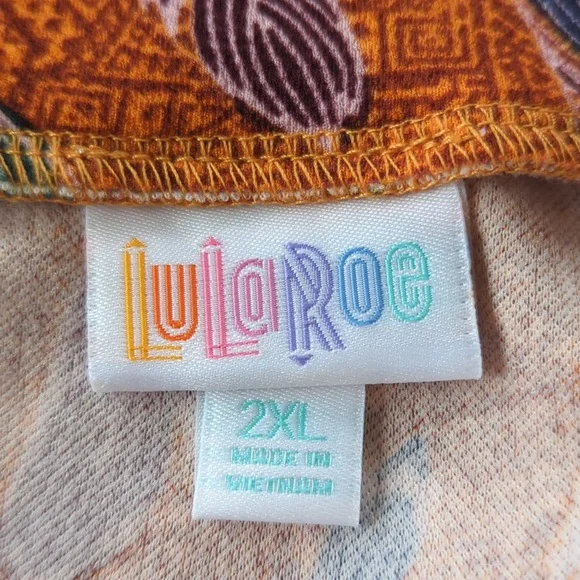 NWT LulaRoe Cassie Feather Print Pencil Skirt 2XL Burnt Orange Pattern - Picture 3 of 13